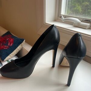 Charles David Black Heels 7.5